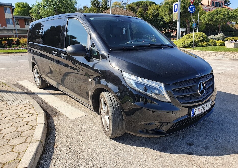 mini van airport transfer