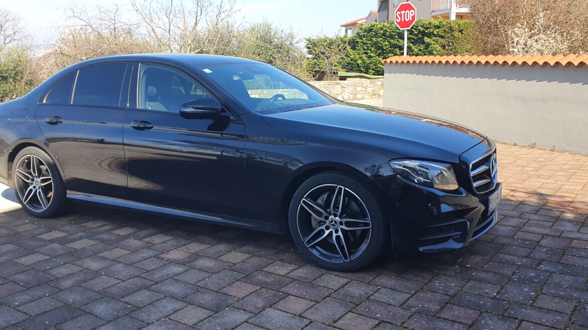 private airport transfer