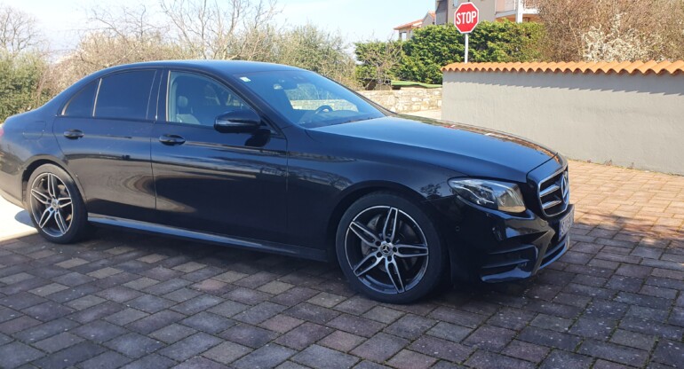 private airport transfer